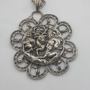 Vintage Wildlife Necklace Elk Deer Leaves‎ Signed Germany Clasp 18"